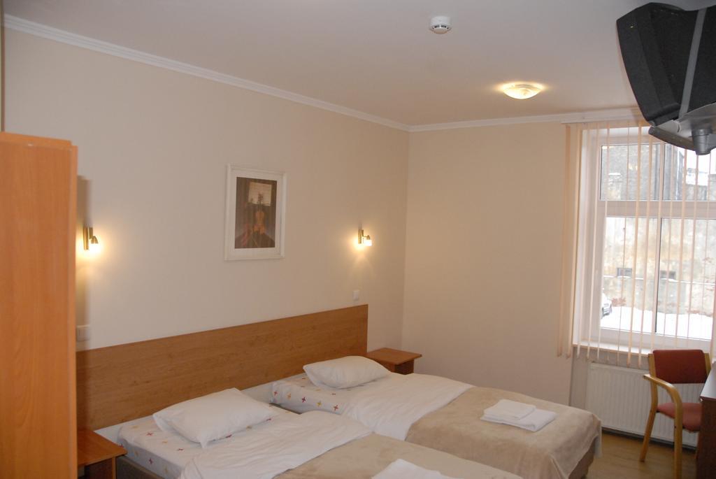 Hotel Knights Court à Riga Extérieur photo